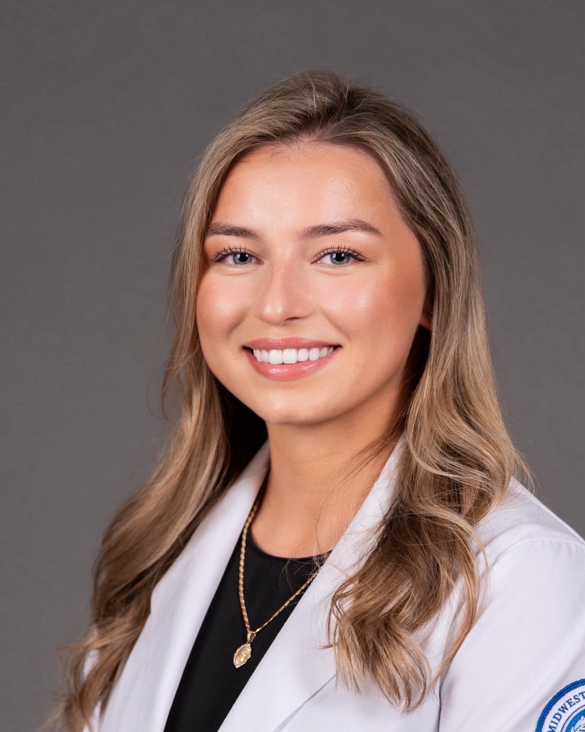 Dr. Ewa Tomecki, DMD at Regency Dental Care in Palatine, IL