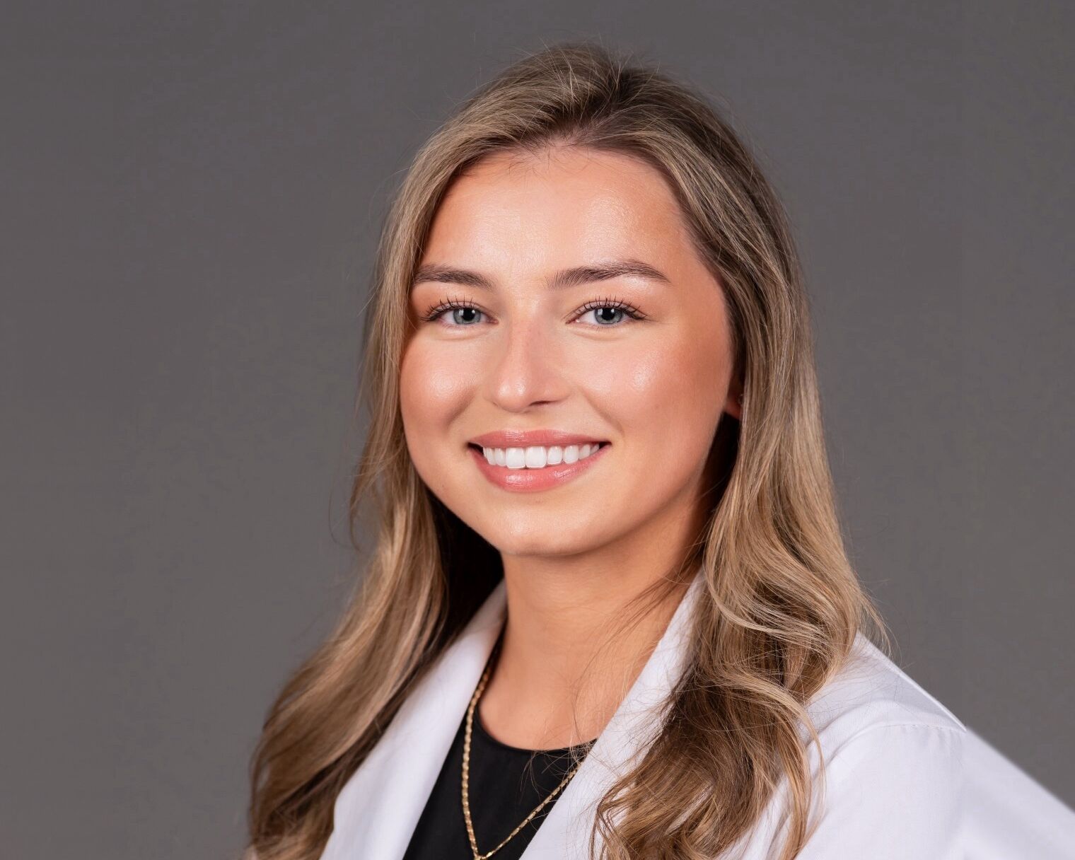 Dr. Ewa Tomecki, DMD at Regency Dental Care in Palatine, IL